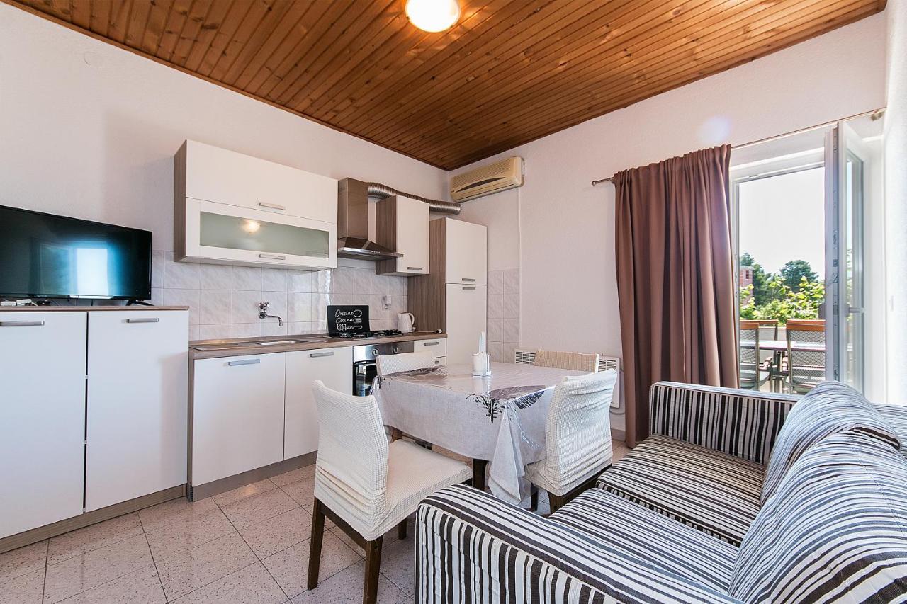 Apartment Zivogosce - Blato 1057D Zewnętrze zdjęcie