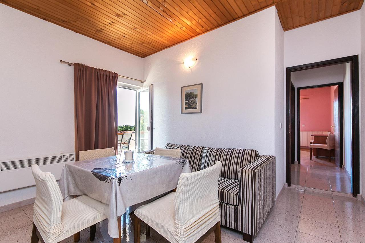 Apartment Zivogosce - Blato 1057D Zewnętrze zdjęcie